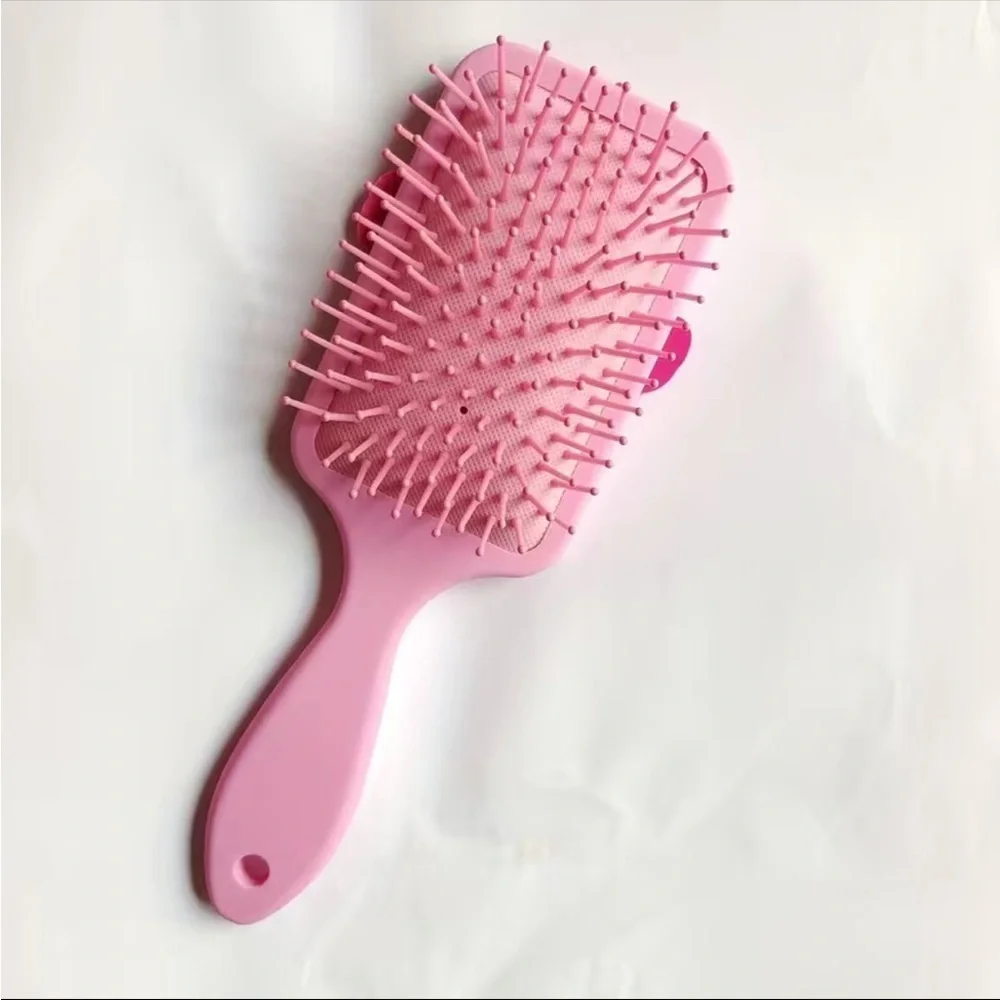 🆕Care Bears Pink Brush